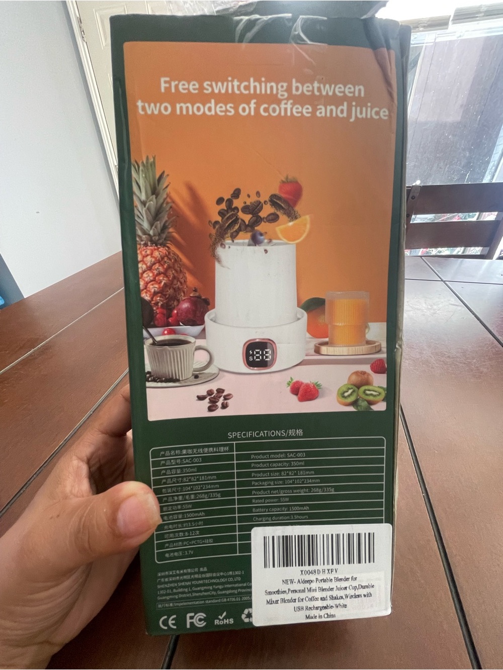 Compact White Personal Blender for Home Dining - White